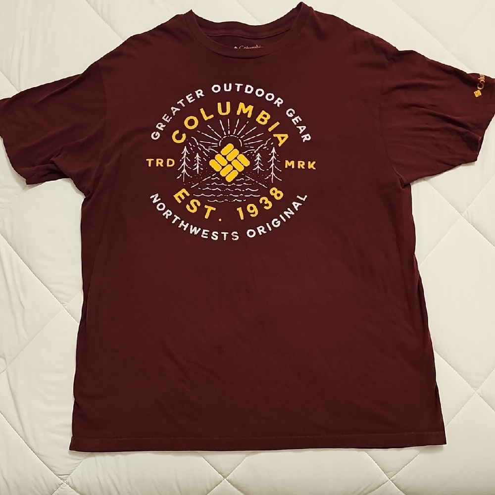 Columbia Burgundy and Yellow Short Sleeve Tee